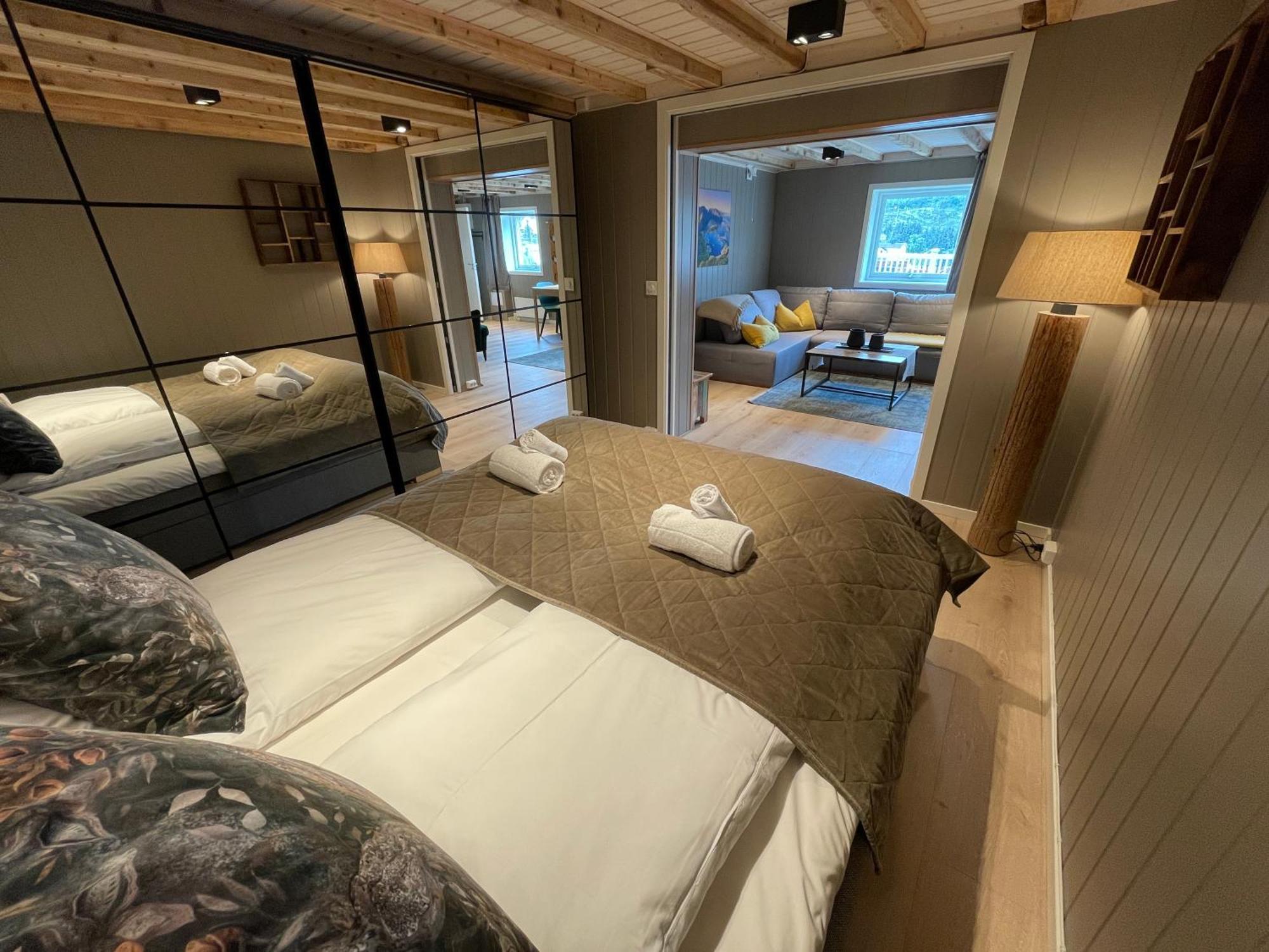 Lofoten Planet Studio Sørvågen Bagian luar foto