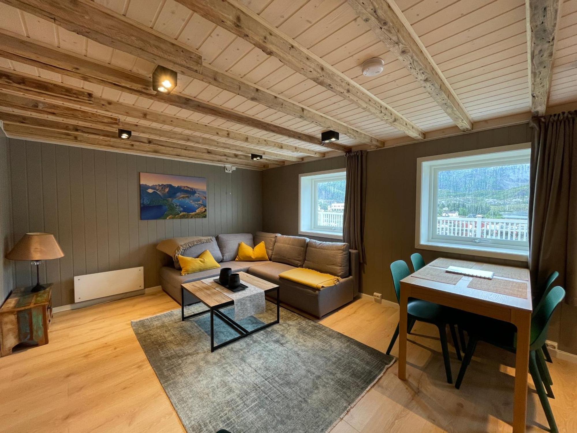 Lofoten Planet Studio Sørvågen Bagian luar foto